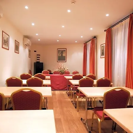 Hotel Eurico Toledo